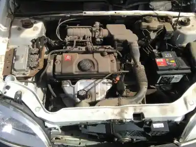 Veículo de Sucata citroen saxo 1.1 sx do ano 2002 alimentado hfx