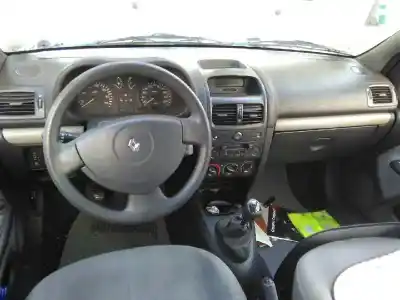 Здавання транспортного засобу renault clio ii fase ii (b/cb0) g/d4f b7 року 2001 потужний d7f g746