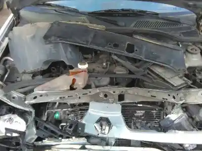 Здавання транспортного засобу renault clio ii fase ii (b/cb0) g/d4f b7 року 2001 потужний d7f g746