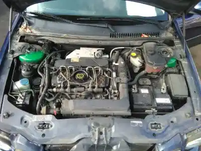 Veículo de Sucata jaguar x-type 2.0 diesel cat do ano 2004 alimentado 6b