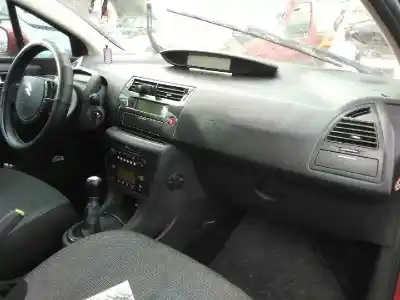 Veicolo di demolizione citroen c4 coupe collection dell'anno 2008 alimentato 9hx