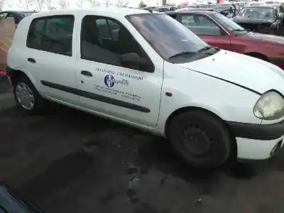 Veicolo di demolizione renault clio ii fase i (b/cbo) 1.9 d alize dell'anno 2000 alimentato f8q k6