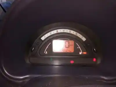 Veículo de Sucata citroen c2 furio do ano 2004 alimentado 8hx