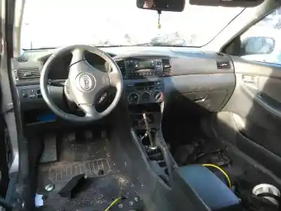 Scrapping Vehicle toyota corolla (e12) 2.0 d-cat of the year 2003 powered 1cd-ftv