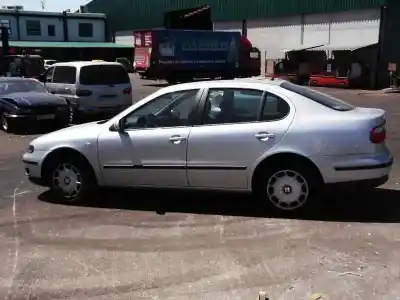 Scrapping Vehicle seat toledo ii (1m2) 1.6 16v of the year 2000 powered aus