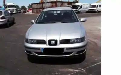 Scrapping Vehicle seat toledo ii (1m2) 1.6 16v of the year 2000 powered aus