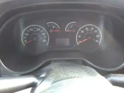 Veículo de Sucata fiat doblo cargo basis kasten do ano 2011 alimentado 199a3000