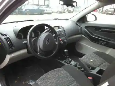 Veículo de Sucata kia cee´d active do ano 2008 alimentado g4fc