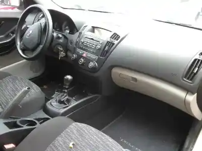 Veículo de Sucata kia cee´d active do ano 2008 alimentado g4fc