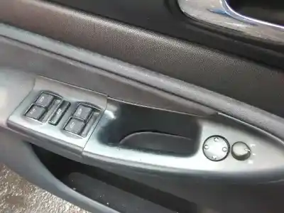 Veículo de Sucata audi a4 berlina (b5) 1.8 do ano 1995 alimentado adr