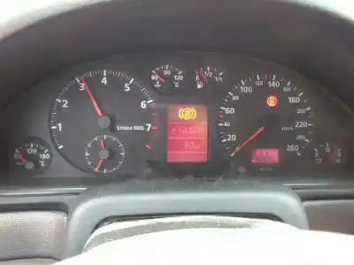 Veículo de Sucata audi a4 berlina (b5) 1.8 do ano 1995 alimentado adr