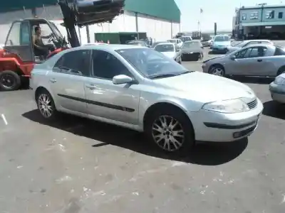 Veículo de Sucata RENAULT LAGUNA II (BG0) 1.9 dCi Diesel do ano 2003 alimentado F9Q C7