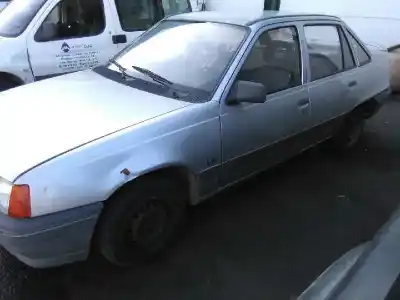 Veículo de Sucata opel kadett e 1.6 do ano 1991 alimentado 16sv