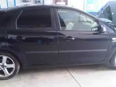 Veículo de Sucata ford focus berlina (cap) 1.6 cat do ano 2006 alimentado hxda