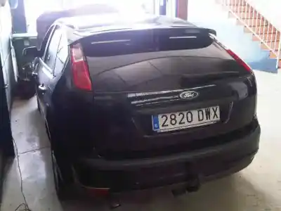 Veículo de Sucata ford focus berlina (cap) 1.6 cat do ano 2006 alimentado hxda