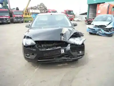 Veículo de Sucata ford focus berlina (cap) 1.6 cat do ano 2006 alimentado hxda