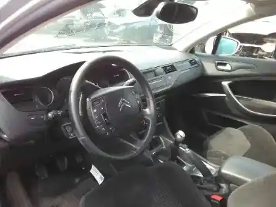 Veículo de Sucata citroen c5 berlina premier do ano 2007 alimentado 9hz