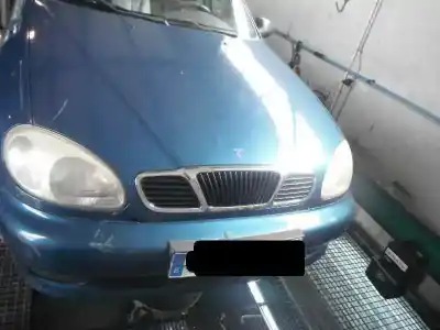 Veicolo di demolizione daewoo lanos 1.5 cat dell'anno 1999 alimentato a15sms