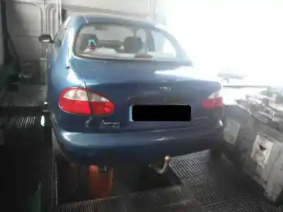 Veicolo di demolizione daewoo lanos 1.5 cat dell'anno 1999 alimentato a15sms