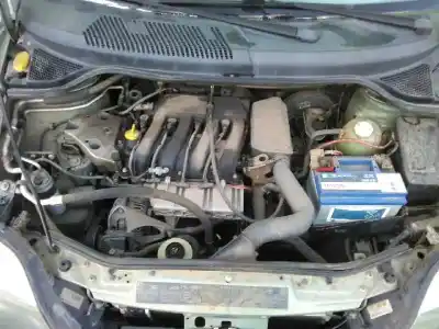 Scrapping Vehicle renault scenic rx4 (ja0) 2.0 16v dynamique of the year 2000 powered f4r c7