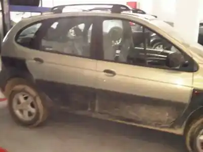 Scrapping Vehicle renault scenic rx4 (ja0) 2.0 16v of the year 2000 powered f4r