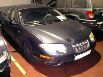 Veicolo di demolizione CHRYSLER 300 M (LR) 3.5 V6 dell'anno 2000 alimentato EGG 185KW