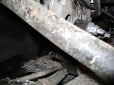 Veicolo di demolizione ford focus berlina (cap) 1.6 tdci cat dell'anno 2005 alimentato g8da