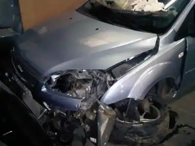 Veicolo di demolizione ford focus berlina (cap) 1.6 tdci cat dell'anno 2005 alimentato g8da