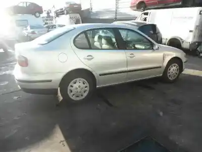 Veículo de Sucata seat toledo (1m2) 1.9 tdi do ano 2000 alimentado ahf