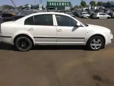 Veículo de Sucata skoda superb (3u4) collection do ano 2006 alimentado bsv