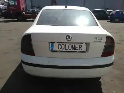 Veículo de Sucata skoda superb (3u4) collection do ano 2006 alimentado bsv