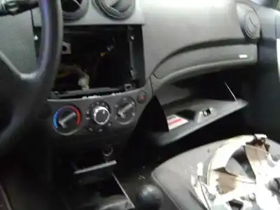 Veículo de Sucata chevrolet aveo 1.2 cat do ano 2011 alimentado b12d1