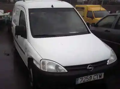 Veículo de Sucata opel combo 1.7 16v dti cat (y 17 dt / lr6) do ano 2001 alimentado y17dt