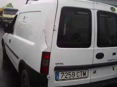Veículo de Sucata opel combo 1.7 16v dti cat (y 17 dt / lr6) do ano 2001 alimentado y17dt