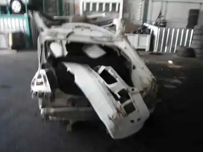 Veículo de Sucata renault megane ii sedán (lm0/1_) 1.9 dci (lm0g lm1g lm2c) do ano 2004 alimentado f9q Veículo de Sucata renault megane ii sedán (lm0/1_) 1.9 dci (lm0g lm1g lm2c) do ano 2004 alimentado f9q