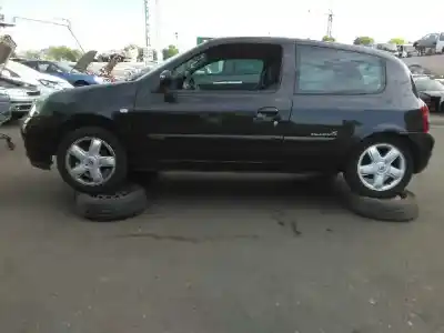 Здавання транспортного засобу renault clio ii fase ii (b/cb0) 1.4 16v року 2003 потужний k4j c7