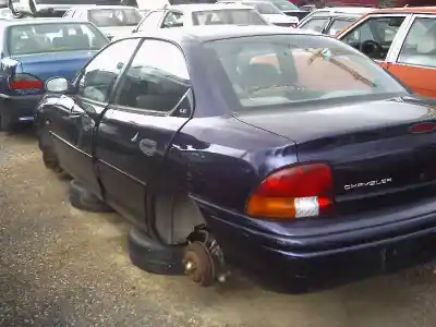 Vehículo de desguace chrysler neon 2.0 del año 1998 con motor 2.0l