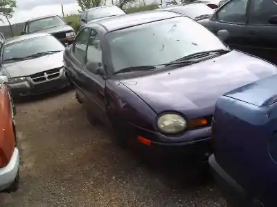 Vehículo de desguace chrysler neon 2.0 del año 1998 con motor 2.0l