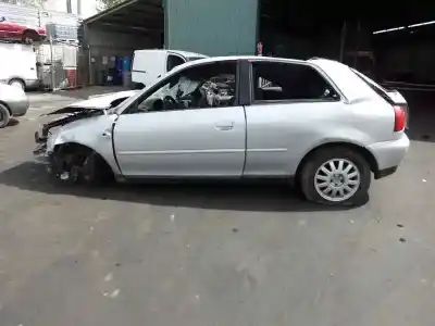 Veículo de Sucata audi a3 (8l) 1.9 tdi do ano 2000 alimentado ahf