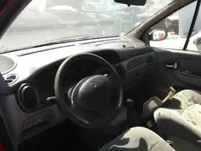 Здавання транспортного засобу renault megane i scenic (ja0) 1.9 d alize року 2001 потужний f9q 744 80cv