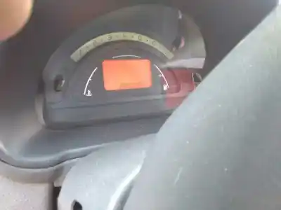 Veículo de Sucata citroen c3 1.1 collection do ano 2003 alimentado hfx