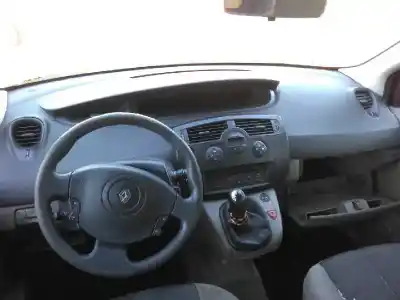 Veículo de Sucata renault scenic ii confort dynamique do ano 2005 alimentado k9k f7