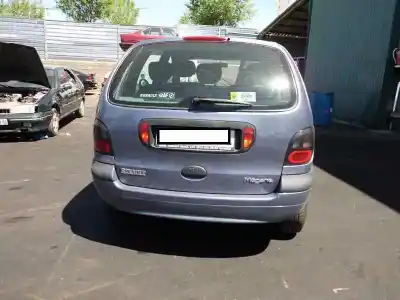 Scrapping Vehicle renault megane i scenic (ja0) 1.6 of the year 1997 powered k7m 66kw