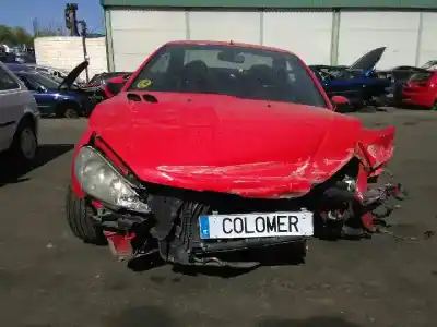 Veicolo di demolizione PEUGEOT 206 CC CC dell'anno 2002 alimentato NFU