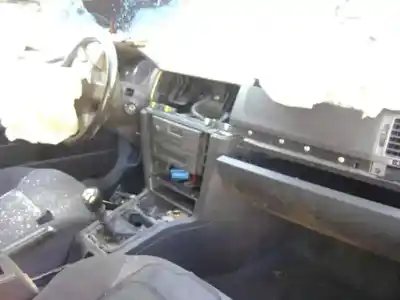 Scrapping Vehicle opel vectra c (z02) 2.2 dti 16v (f69) of the year 2004 powered y22dtr Scrapping Vehicle opel vectra c (z02) 2.2 dti 16v (f69) of the year 2004 powered y22dtr