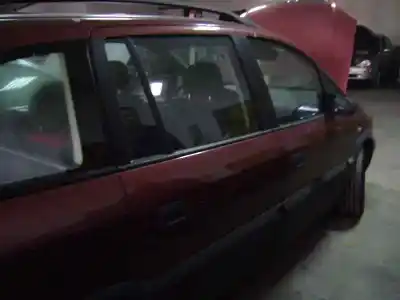 Veículo de Sucata opel zafira a 2.0 dti do ano 2001 alimentado y20dth