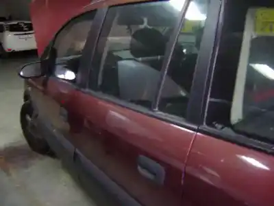 Veículo de Sucata opel zafira a 2.0 dti do ano 2001 alimentado y20dth