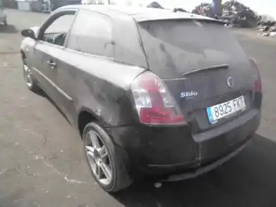 Veículo de Sucata fiat stilo (192) 1.4 do ano 2004 alimentado 843a1.000