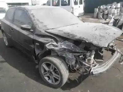 Veículo de Sucata fiat stilo (192) 1.4 do ano 2004 alimentado 843a1.000