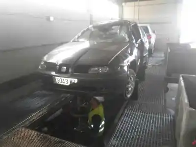 Здавання транспортного засобу seat leon (1m1) 1.9 tdi року 2000 потужний ahf